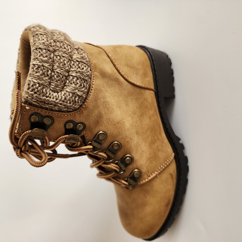 Women's Tan Ankle Boots